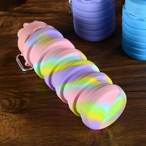 Macro shot of 500ml BPA-free collapsible silicone bottle base with capacity markings