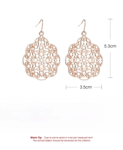 Detailed size chart for rose gold hollow lattice earrings with 5.3cm length measurement