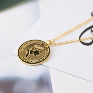 18K gold plated Queen Elizabeth II coin pendant necklace with a fine O-chain link