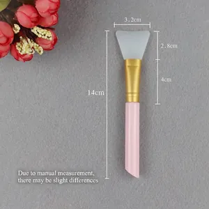 Silicone face mask brush with pink handle and 14cm dimensions for beauty skincare