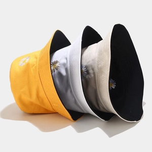 Daisy embroidery reversible bucket hats for men and women in four assorted colors