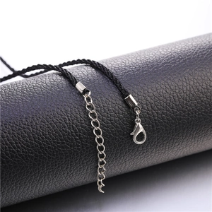 Verstellbare schwarze geflochtene Kordelkette mit silbernem Karabiner und Verlängerung