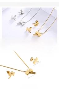 Detailed size specifications for the stainless steel dragonfly necklace and earring set