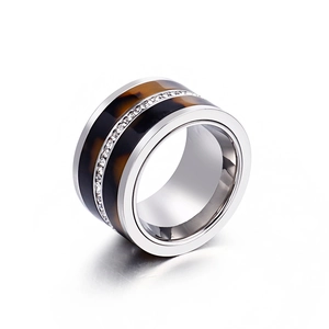 Fashion wide stainless steel band ring with tortoise shell resin and crystal inlay
