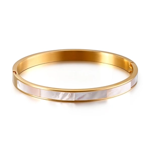 6mm gold minimalist stainless steel bangle featuring elegant inlaid white shell rectangles