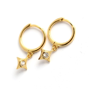 Elegant S925 sterling silver gold-plated huggie hoop earrings with star pendants