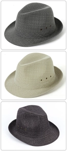 Trois chapeaux fedora pour hommes en gris, kaki et marron avec œillets d'aération métal