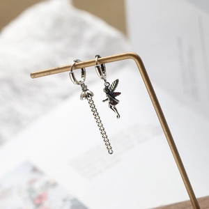Vintage Asymmetrical Angel Pixie Copper Earrings For Women Retro Silver Chain Heart Tassel Drop Earrings Fashion Jewelry Gift