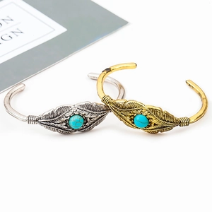 Retro Feder Blatt Armreif Set mit Türkis Steinen in Gold und Silber Ausführung