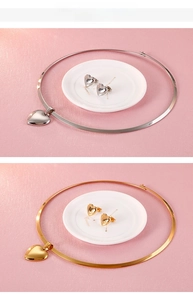Flat stainless steel collar necklace and polished heart earring sets in gold and silver