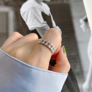 Minimalist S925 sterling silver thumb ring with vintage floral cross pattern engraving