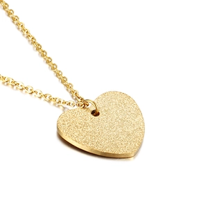 Elegant gold sandblasted heart pendant necklace with minimalist polished O-chain for women