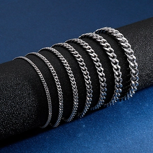 Flat curb chain bracelet in various widths made of silver-toned stainless steel