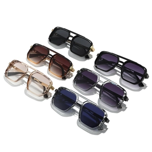 Vintage oversized pilot sunglasses with double bridge and gold metal hinges in multi-colors