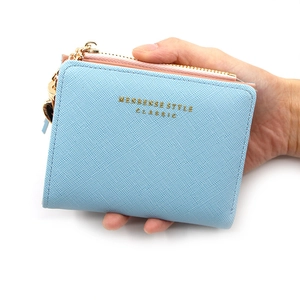 Petit portefeuille bleu clair pour femme en cuir PU avec fermeture éclair dorée