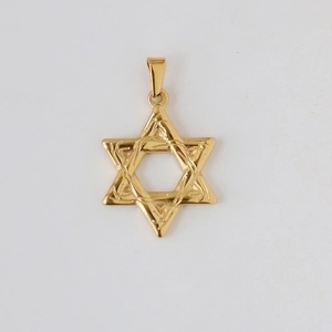Detailed close-up of 18k gold plated stainless steel hexagram pendant with bail