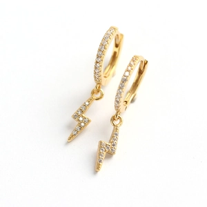 Elegant gold lightning bolt drop earrings with sparkling zirconia in S925 sterling silver