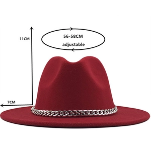 Detail showing dimensions of burgundy fedora with 7cm brim and 11cm crown height