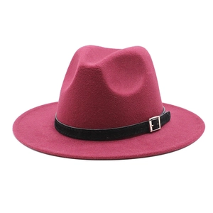 Detail of the high-quality wool felt fedora featuring a sleek black leather belt and buckle