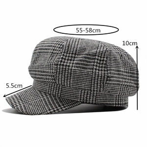 Classic houndstooth newsboy cap for women with dimensions 55-58cm for autumn and winter