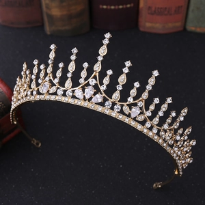 Elegant gold bridal crown with geometric zircons and crystal drops for weddings