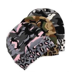 Three-piece set of camouflage and leopard print knit beanies for autumn and winter warmth