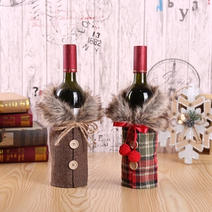 Christmas Wine Bottle Cover Faux Fur Collar Mini Coat Design Plaid Herringbone Fabric Holiday Table Decor Gift Packaging