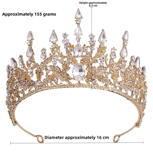 Detailed close-up of Baroque gold crown with weight 155g, height 8.2cm, diameter 16cm