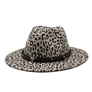 Chapeau fedora en laine léopard pour femme avec boucle tête de taureau en métal
