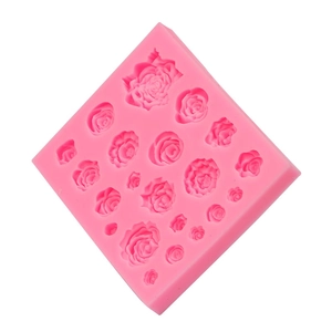 Stampo rosa quadrato in silicone con cavità floreali multiple per creazioni fai-da-te