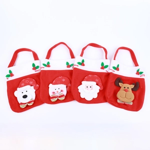 Lot de 4 sacs cadeaux de Noël avec motifs Père Noël, bonhomme de neige et renne