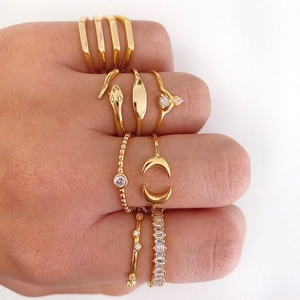 8pcs vintage gold snake and moon ring set with sparkling zircon stones for women