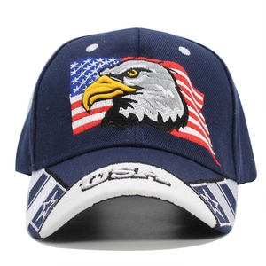 Casquette de baseball bleu marine avec broderie aigle et drapeau USA et visière blanche