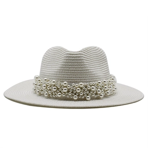Chapeau de paille Fedora blanc avec perles élégantes pour la protection solaire à la plage