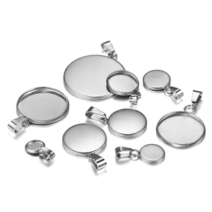 Polished silver stainless steel round pendant trays in multiple sizes for DIY jewelry making