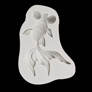 Moule en silicone en forme de poisson rouge pour résine et bijoux en argile