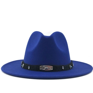 Chapeau Fedora bleu royal à large bord avec ruban noir et boucle de scorpion argent