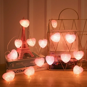 Heart Shaped LED String Lights Crystal Texture Warm Glow For Wedding Valentine Party Bedroom Decor Battery Operated