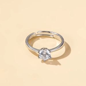 Classic S925 sterling silver crown ring featuring a brilliant round cubic zirconia stone