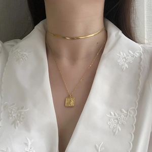 Golden flat snake bone chain choker with vintage square pendant necklace for women