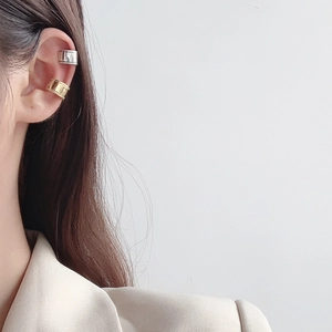 Minimalist S925 sterling silver twist ear cuff set in silver and gold finishes