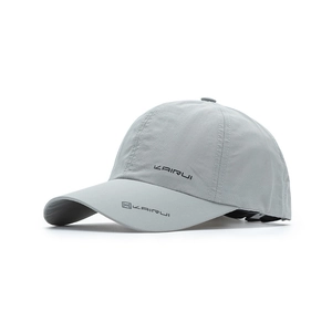 Light grey quick-dry baseball cap with KAIRUI logo and textured athletic fabric