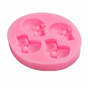 Stampo in silicone rosa con quattro teschi per dolci di Halloween e artigianato DIY