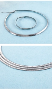 Détails de l'ensemble collier et bracelet serpent en acier inoxydable argenté à motif losange
