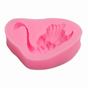 3D swan silicone cake mold for DIY fondant and chocolate baking tool in pink color