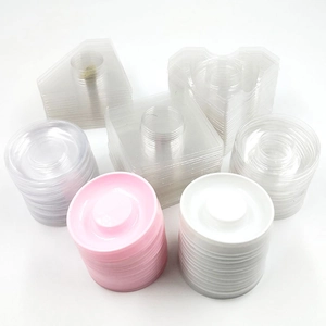 Stack of clear pink and white plastic trays for 50pcs false eyelashes packaging boxes