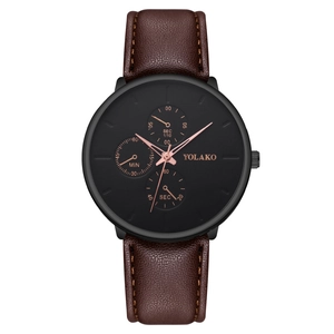 Montre quartz pour homme avec bracelet en cuir marron et sous-cadrans chronographes