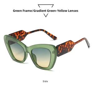 Seitenansicht der Cat-Eye-Sonnenbrille mit grünem Rahmen und Gläsern mit Farbverlauf