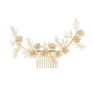 Detailansicht Braut-Haarkamm mit goldenen Blättern, Keramikblüten und glänzenden Kristallen
