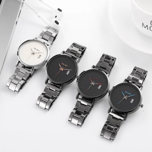 Business quartz calendar watch set with metal strap and YOLAKO logo on white background